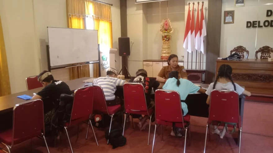 PEMBINAAN NYURAT AKSARA BALI DAN MATEMBANG