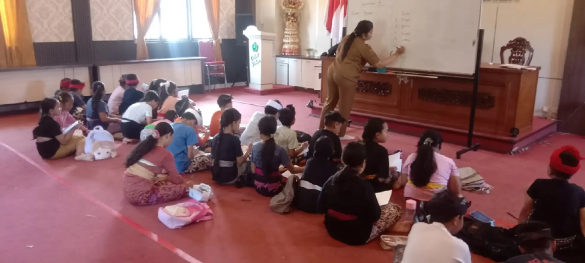 SANGGAR BAHASA BALI KELAS III, IV, V DAN VI SD SE-DESA DELOD PEKEN