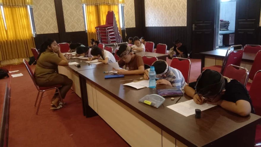 PEMBINAAN TERAKHIR NYURAT AKSARA BALI DAN MATEMBANG